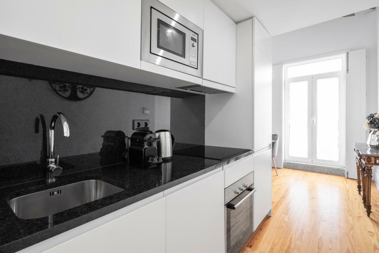 Downtown Historic Apartments Порту Экстерьер фото